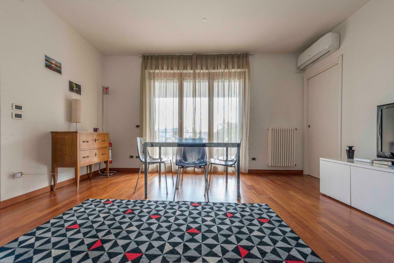 B&B Pierpy Appartamento Pescara Mare Extérieur photo